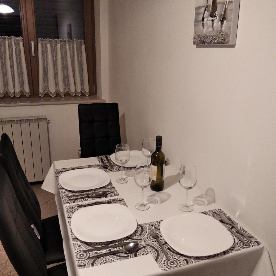Zgornje Skofije Apartma Nona Roza מראה חיצוני תמונה